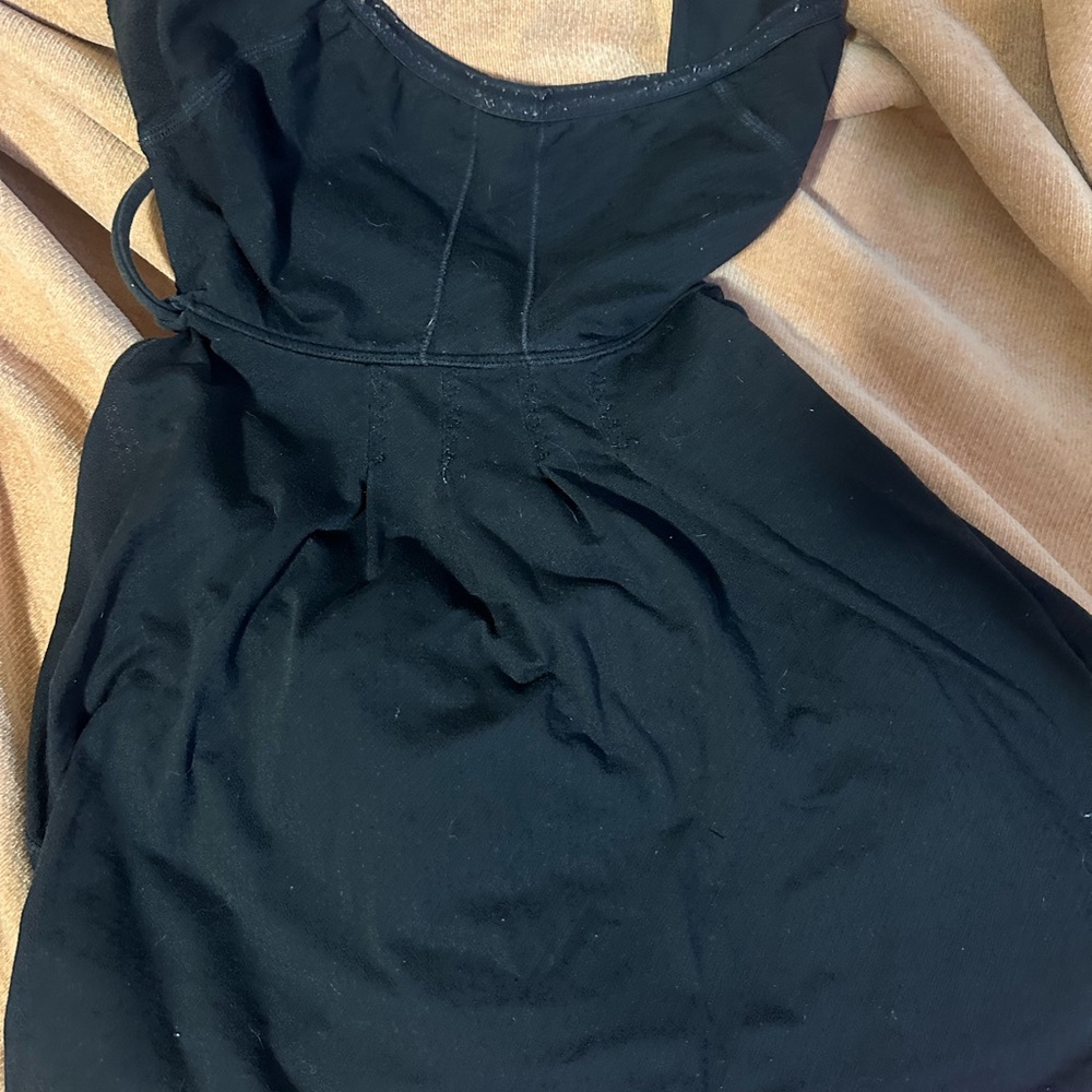 Lululemon Bundle (Includes 4 Shirts) - image 6